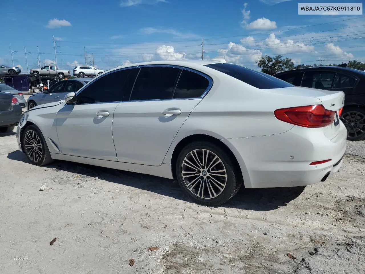 2019 BMW 530 Xi VIN: WBAJA7C57KG911810 Lot: 73783484