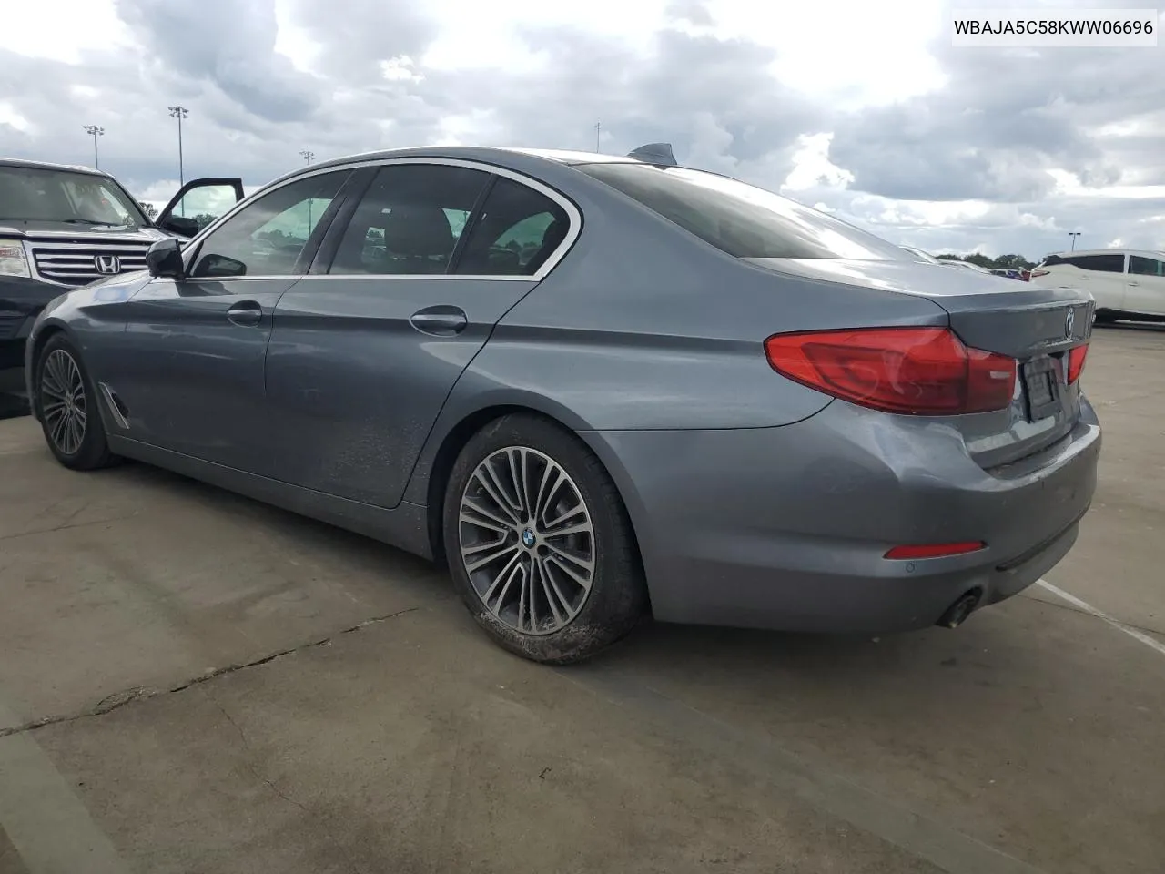 2019 BMW 530 I VIN: WBAJA5C58KWW06696 Lot: 74604044