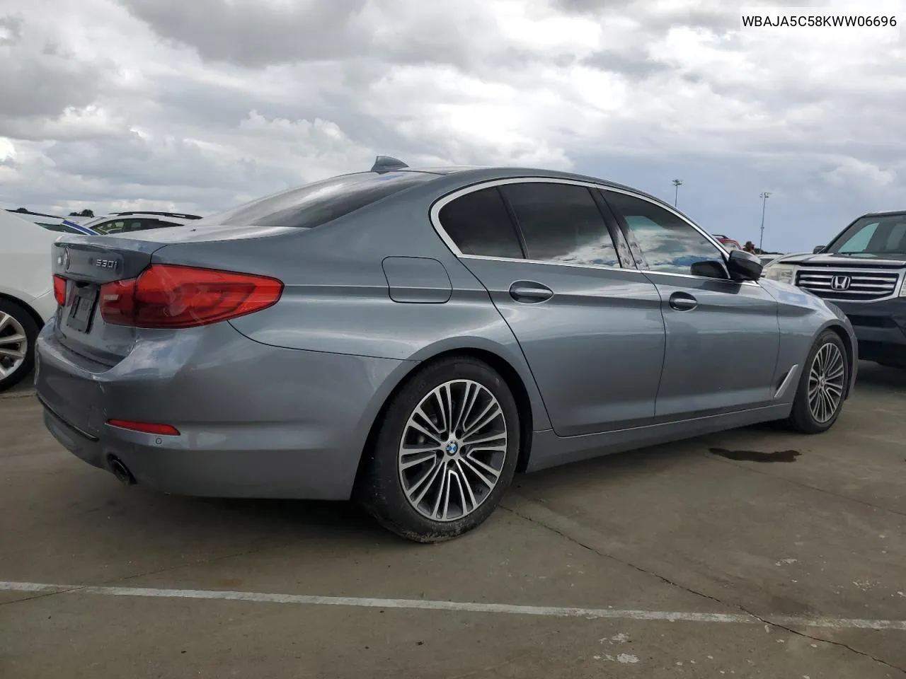 2019 BMW 530 I VIN: WBAJA5C58KWW06696 Lot: 74604044