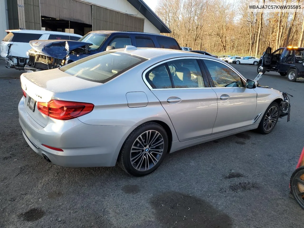 2019 BMW 530 Xi VIN: WBAJA7C57KWW35585 Lot: 80073594