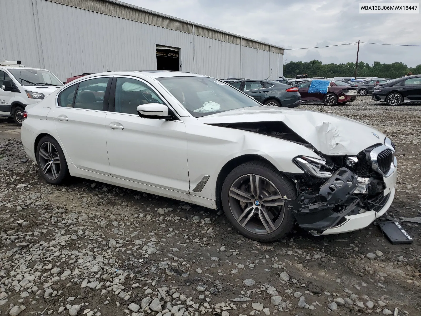 WBA13BJ06MWX18447 2021 BMW 530 Xi