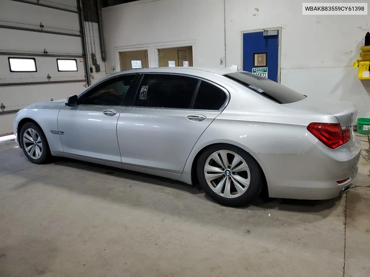 WBAKB83559CY61398 2009 BMW 750 Li