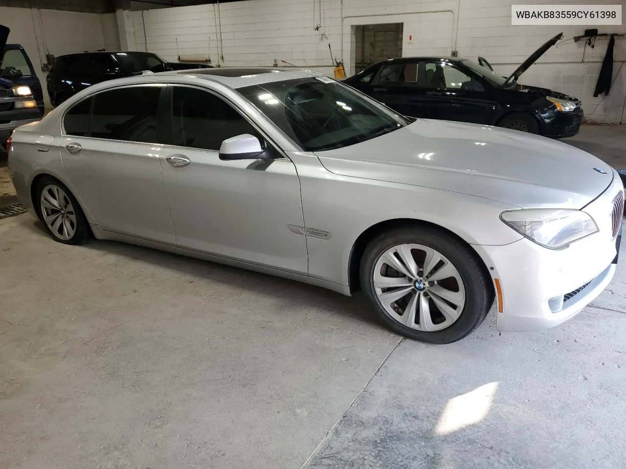 WBAKB83559CY61398 2009 BMW 750 Li