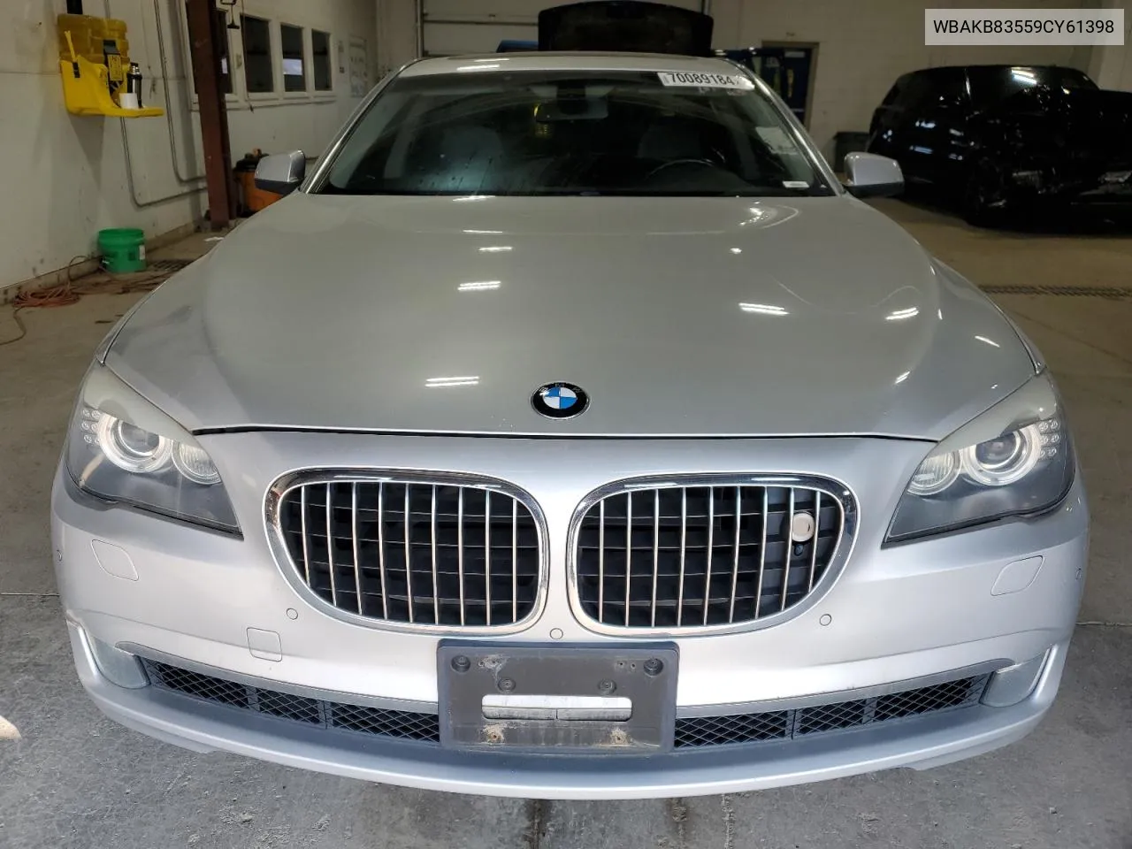 2009 BMW 750 Li VIN: WBAKB83559CY61398 Lot: 70089184