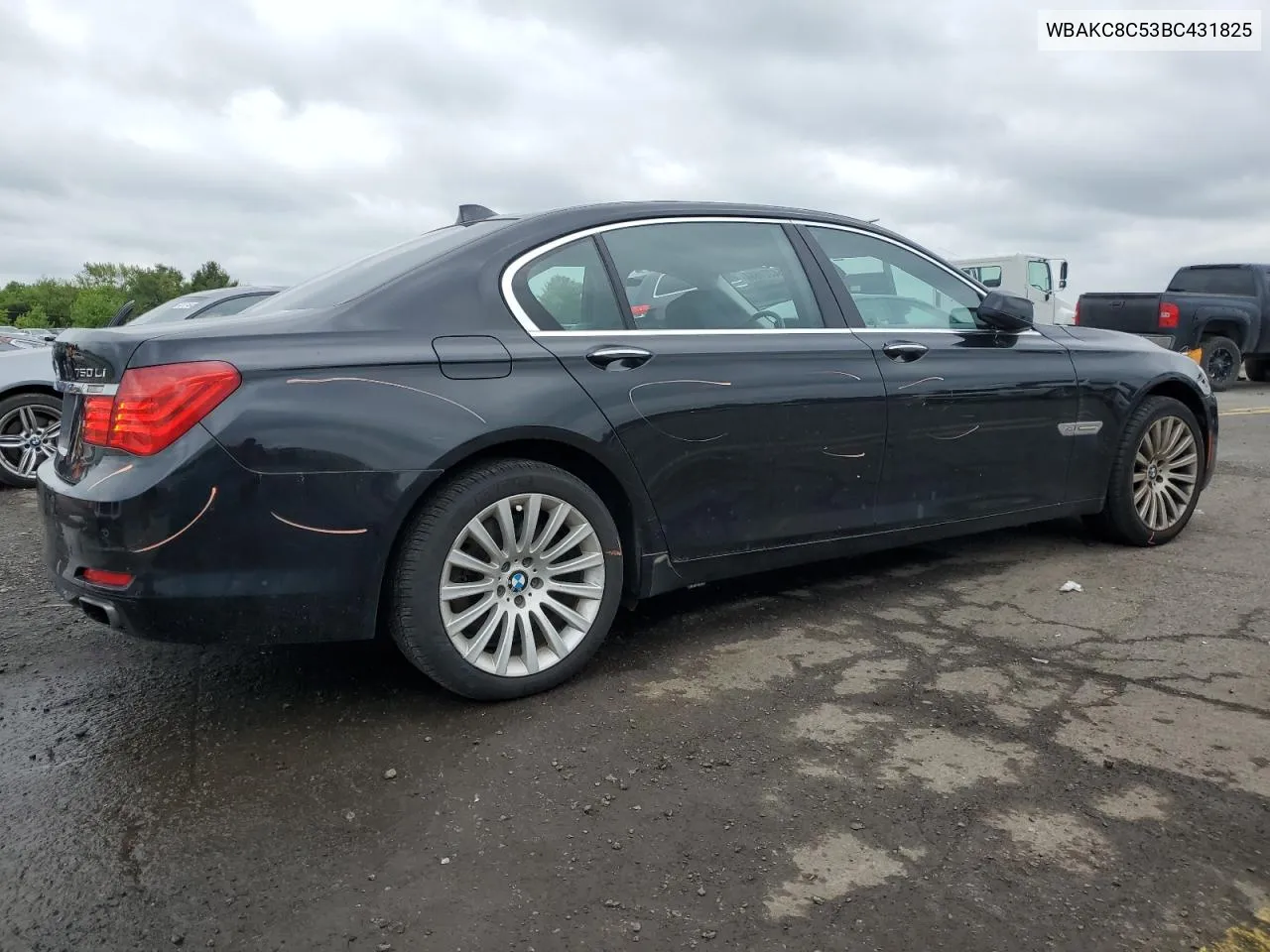 WBAKC8C53BC431825 2011 BMW 750 Lxi