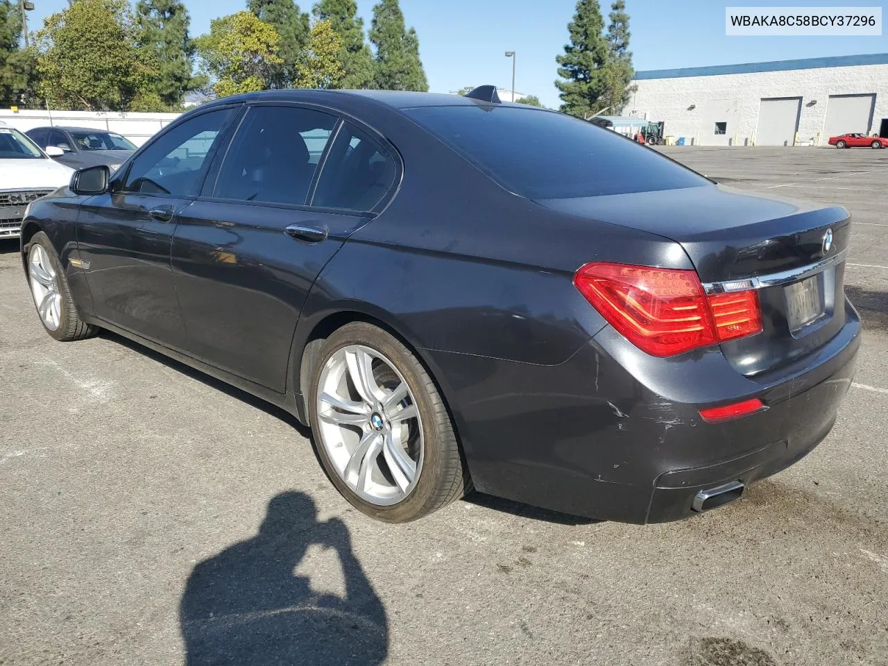 2011 BMW 750 I VIN: WBAKA8C58BCY37296 Lot: 80540904