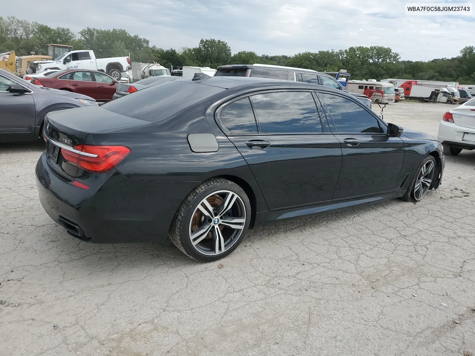 WBA7F0C58JGM23743 2018 BMW 750 I