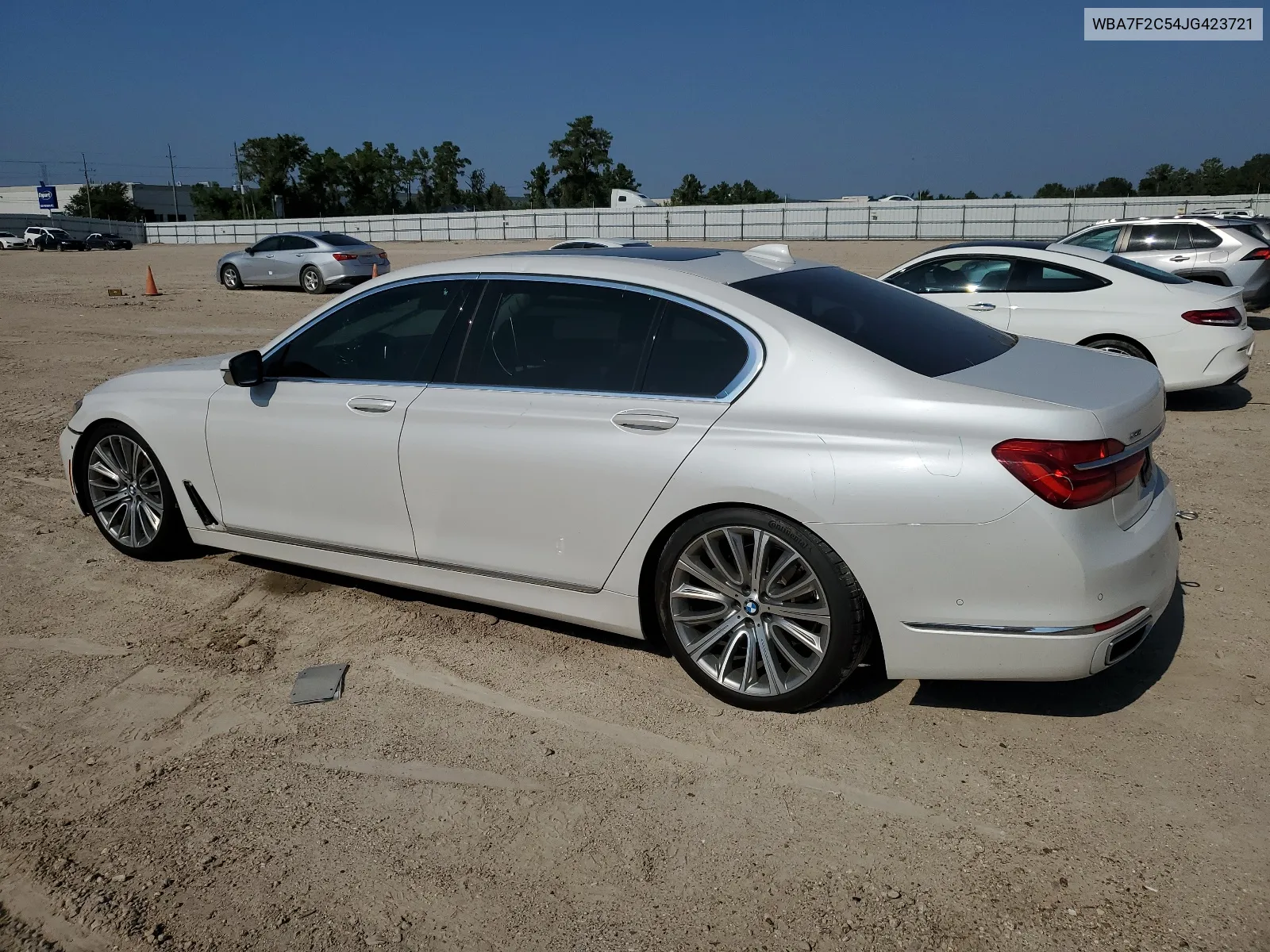 WBA7F2C54JG423721 2018 BMW 750 Xi