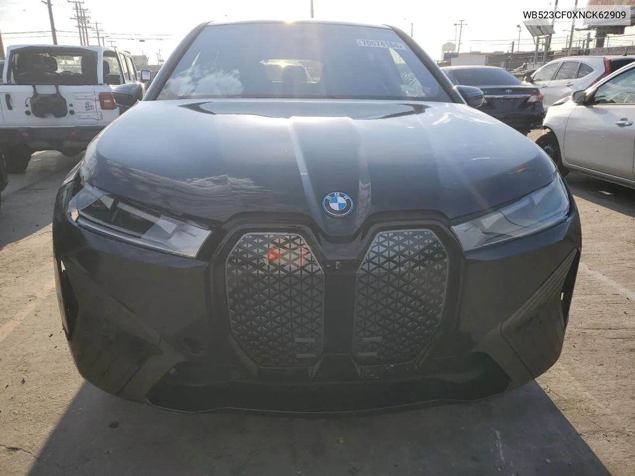 2022 BMW Ix xDrive50 VIN: WB523CF0XNCK62909 Lot: 70674184