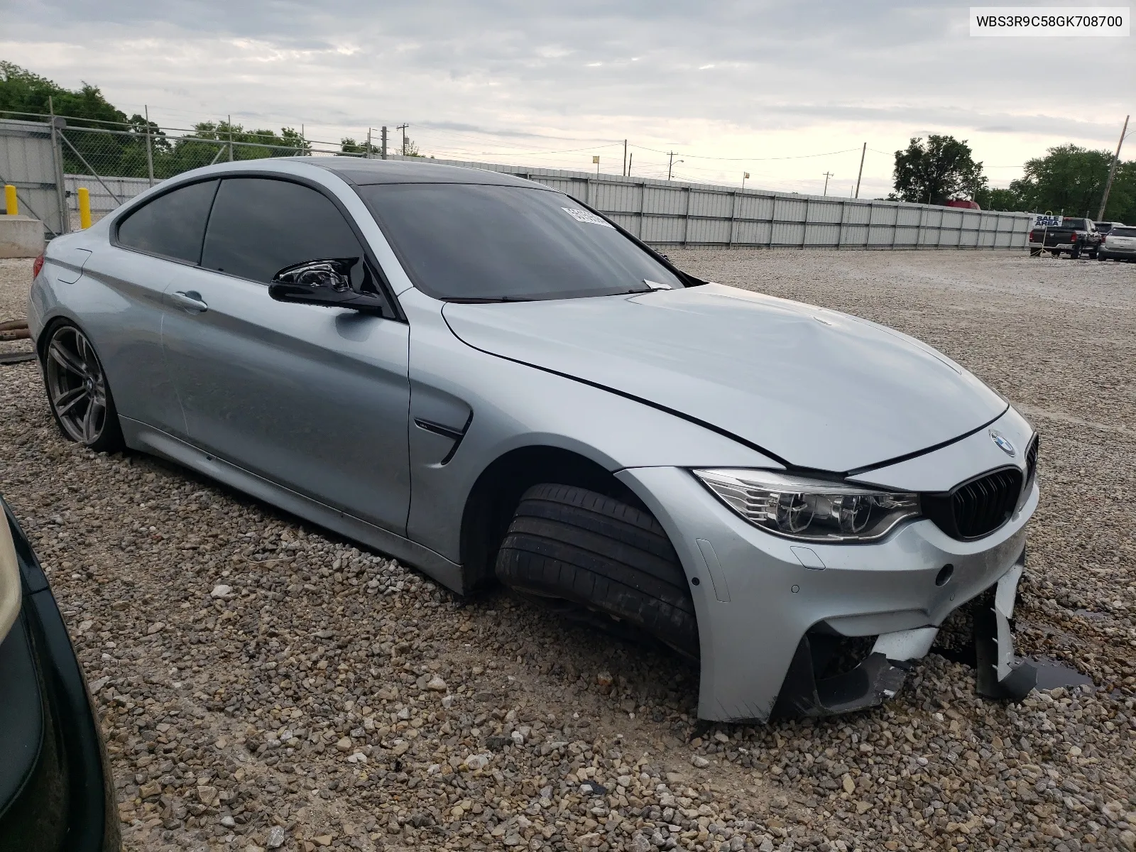 WBS3R9C58GK708700 2016 BMW M4