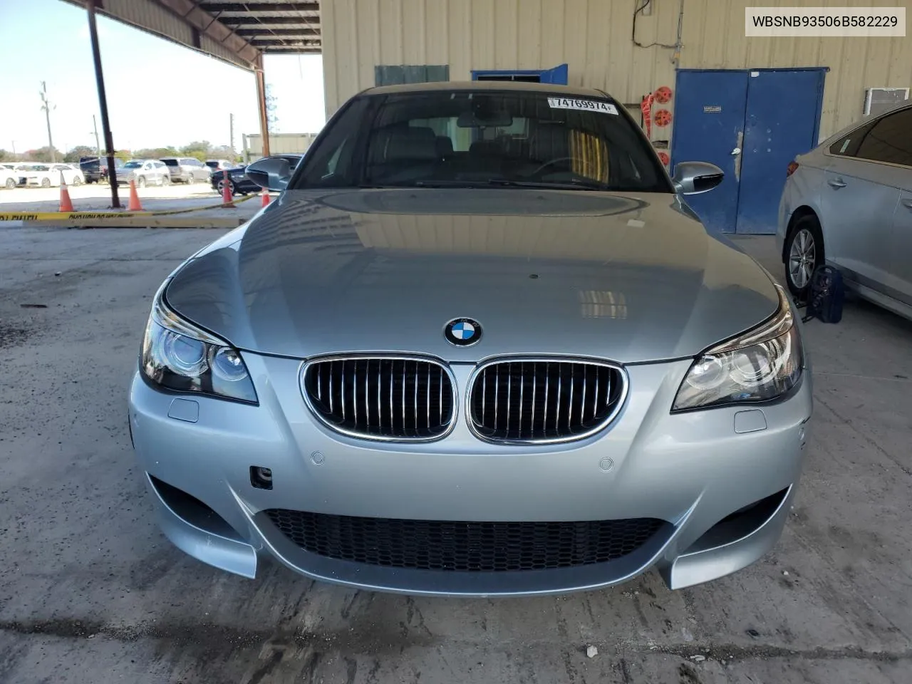 2006 BMW M5 VIN: WBSNB93506B582229 Lot: 74769974