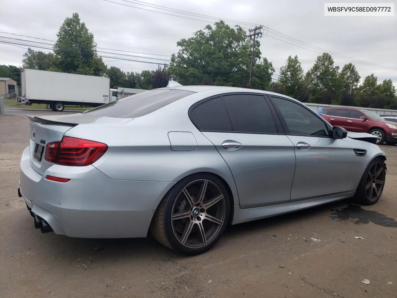 2014 BMW M5 VIN: WBSFV9C58ED097772 Lot: 69424734