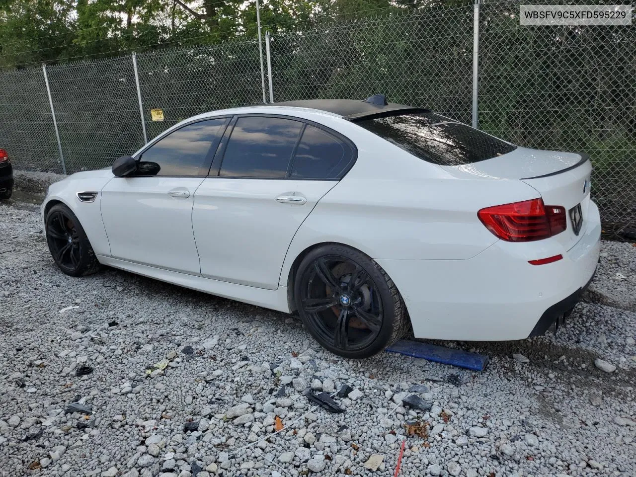 WBSFV9C5XFD595229 2015 BMW M5