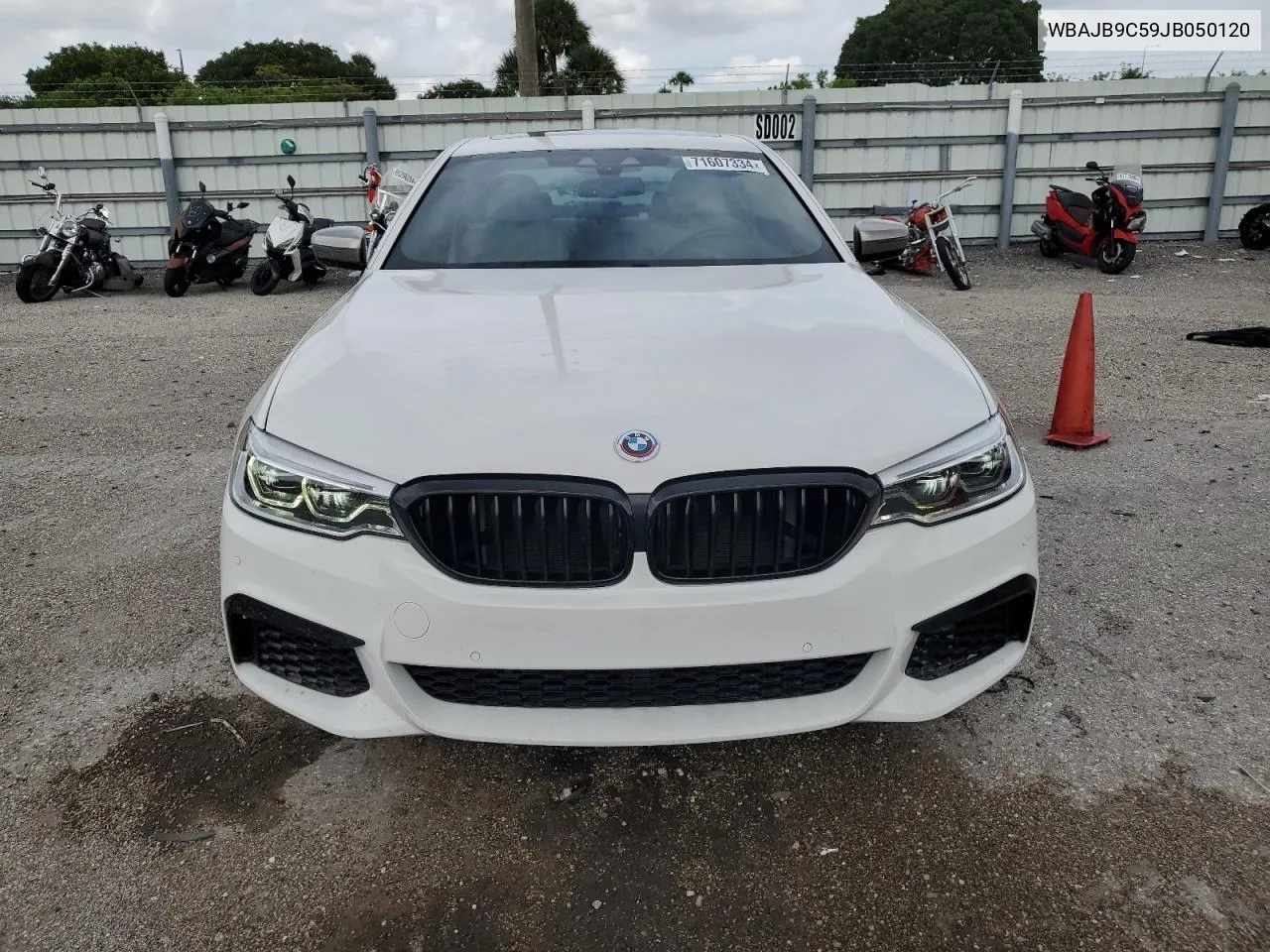 2018 BMW M550Xi VIN: WBAJB9C59JB050120 Lot: 71607334