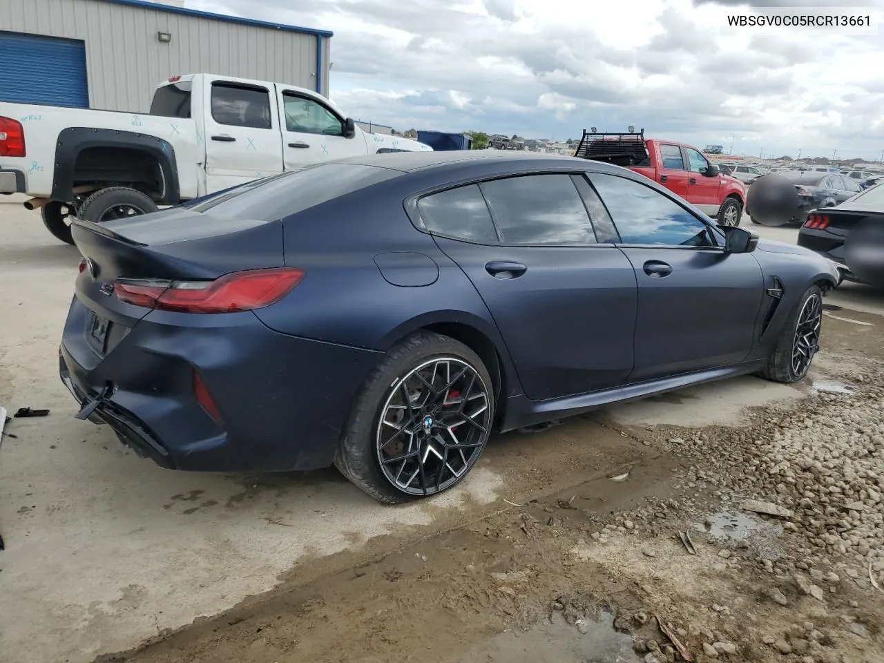 WBSGV0C05RCR13661 2024 BMW M8