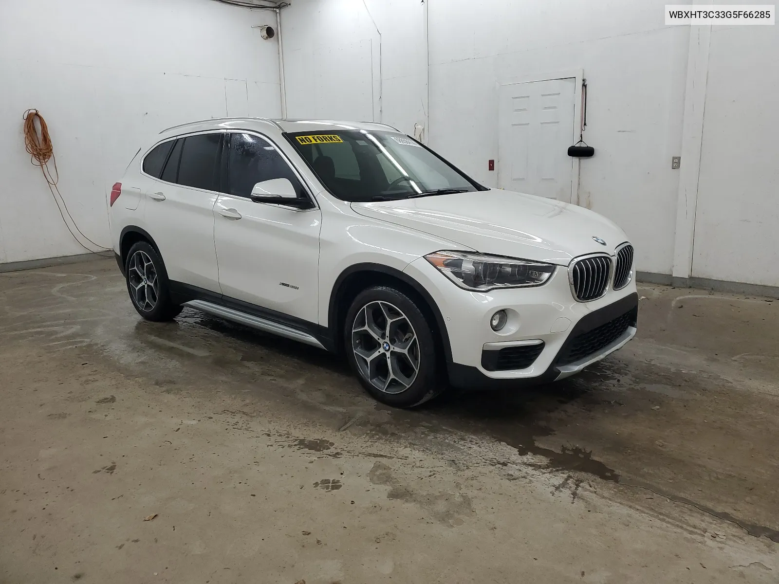 2016 BMW X1 xDrive28I VIN: WBXHT3C33G5F66285 Lot: 68858414