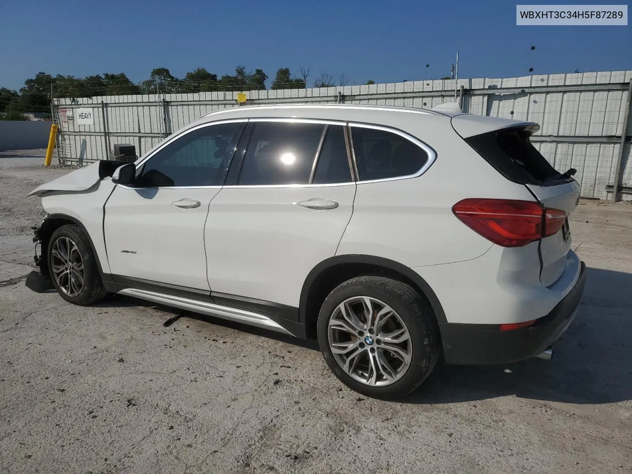 2017 BMW X1 xDrive28I VIN: WBXHT3C34H5F87289 Lot: 68292884