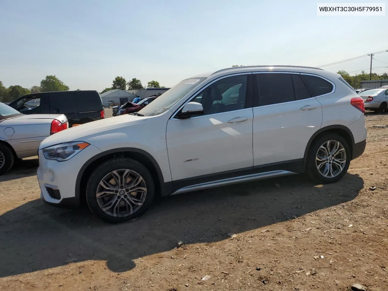 WBXHT3C30H5F79951 2017 BMW X1 xDrive28I