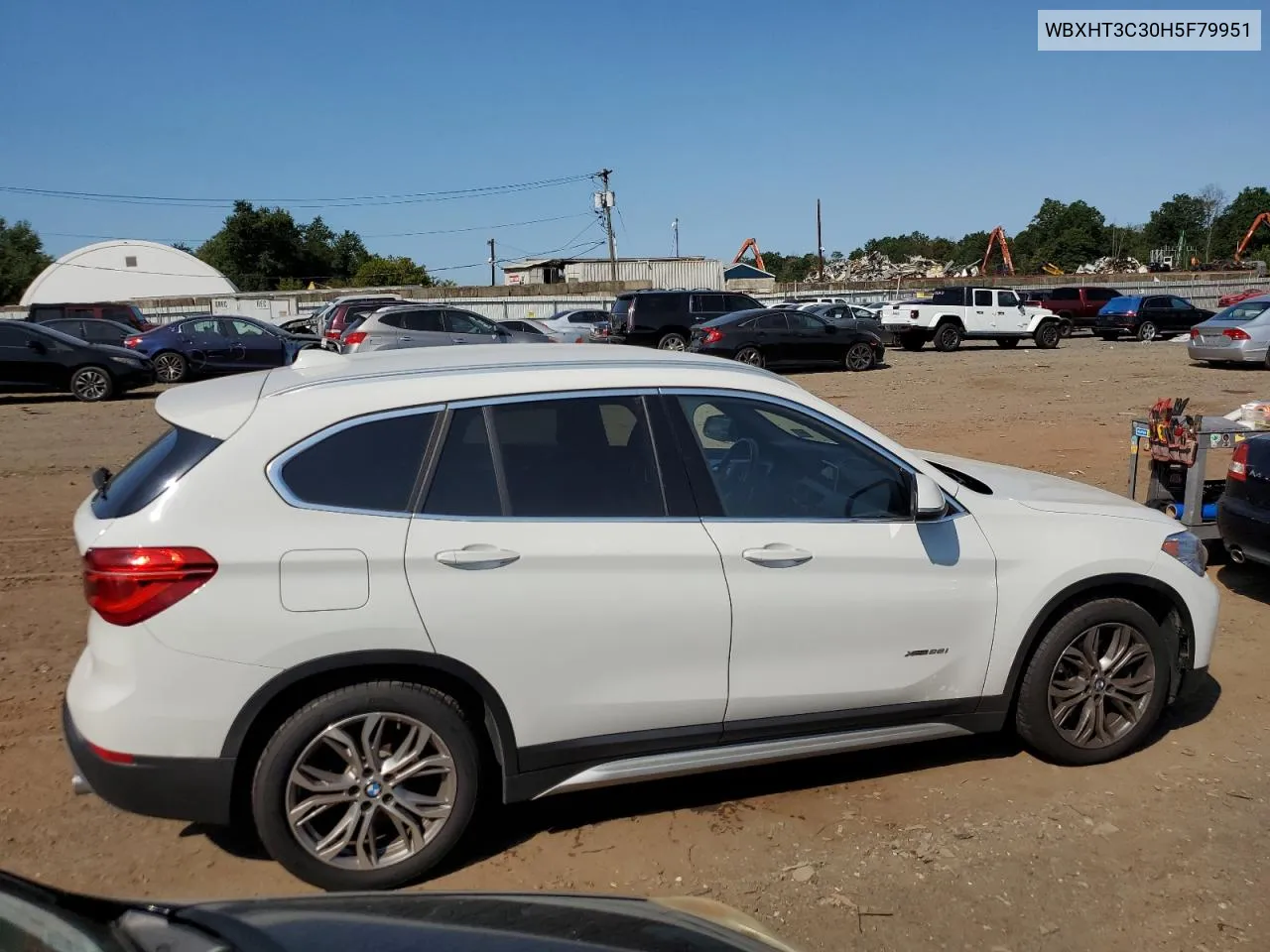 2017 BMW X1 xDrive28I VIN: WBXHT3C30H5F79951 Lot: 69826254