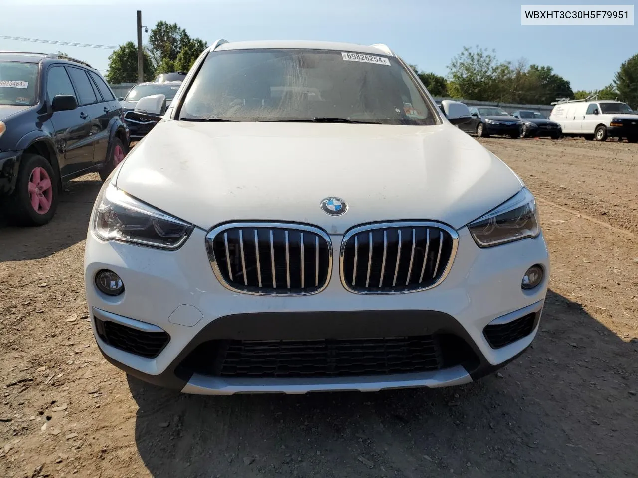 WBXHT3C30H5F79951 2017 BMW X1 xDrive28I