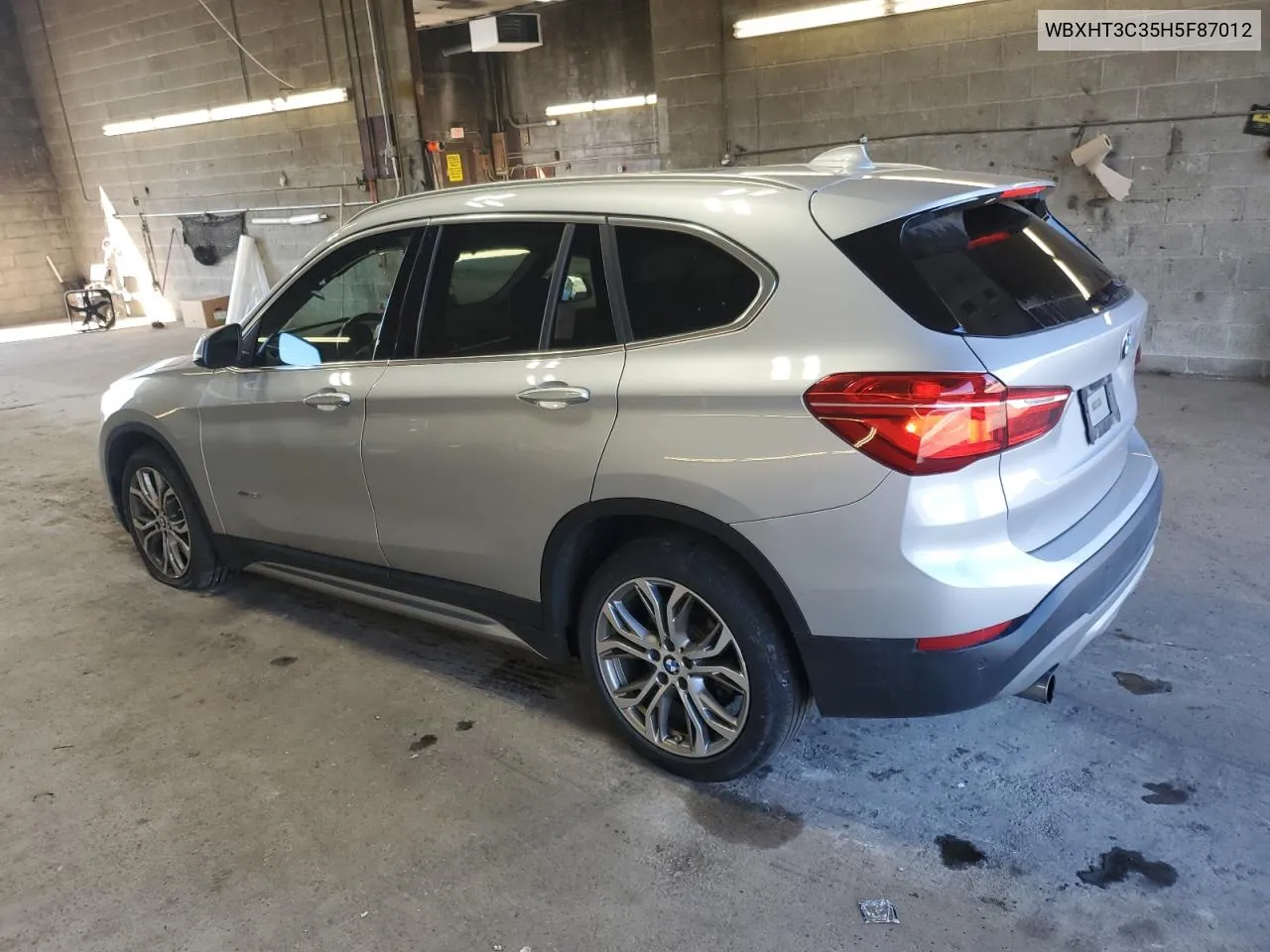 WBXHT3C35H5F87012 2017 BMW X1 xDrive28I