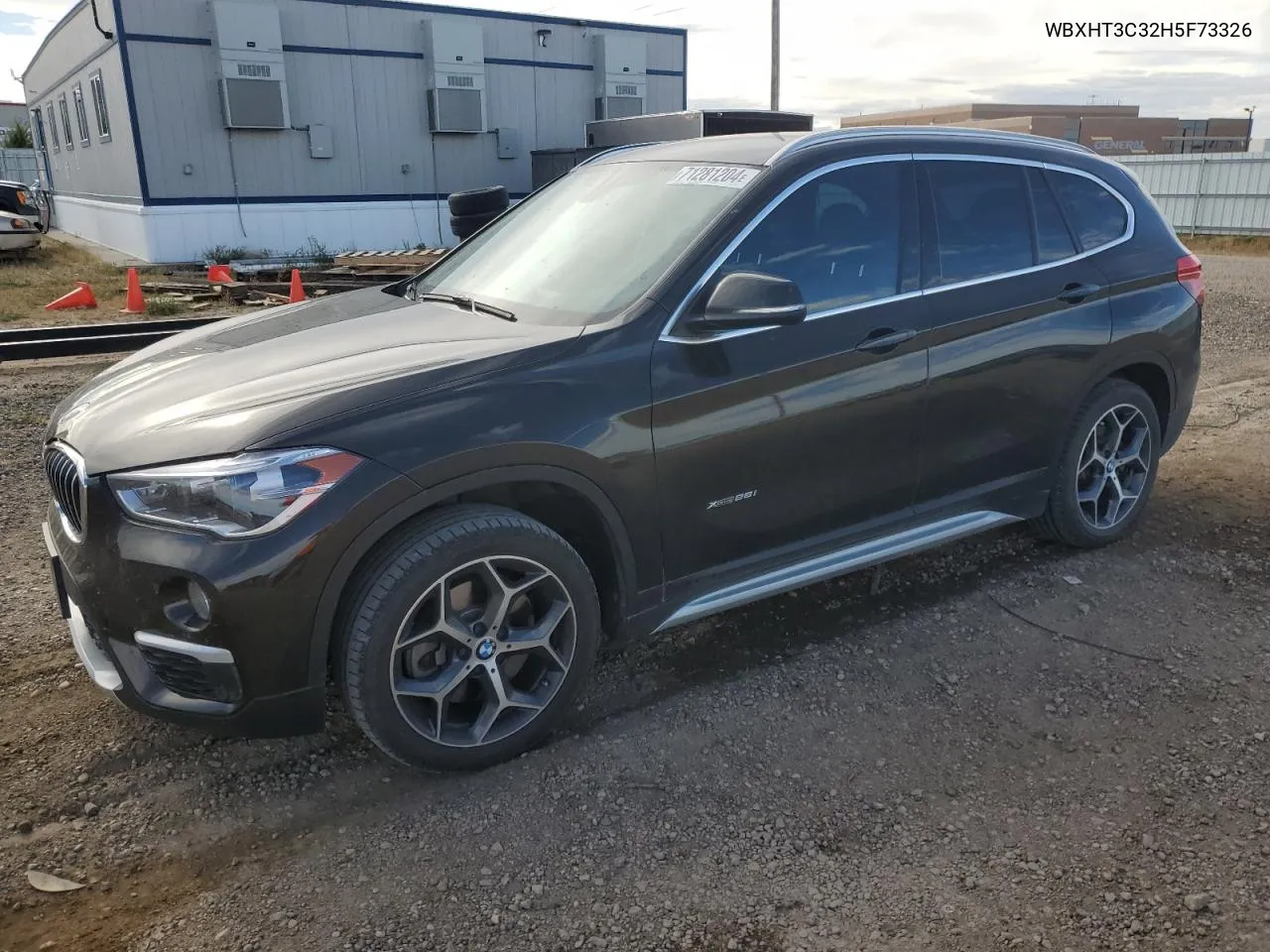 WBXHT3C32H5F73326 2017 BMW X1 xDrive28I