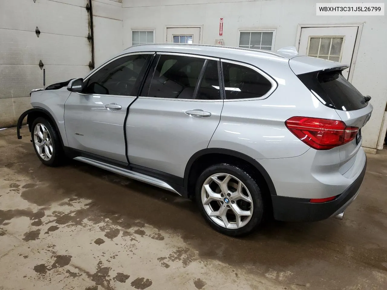 2018 BMW X1 xDrive28I VIN: WBXHT3C31J5L26799 Lot: 70286004