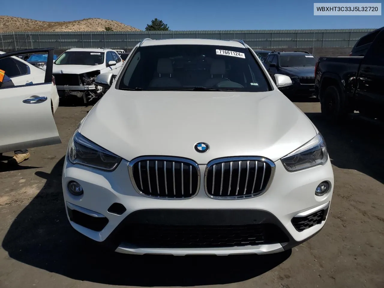 WBXHT3C33J5L32720 2018 BMW X1 xDrive28I