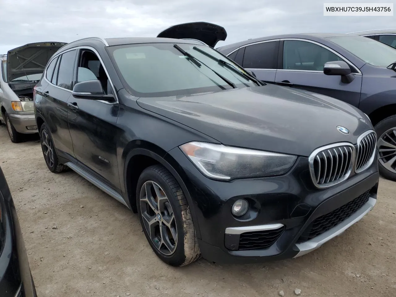 WBXHU7C39J5H43756 2018 BMW X1 Sdrive28I