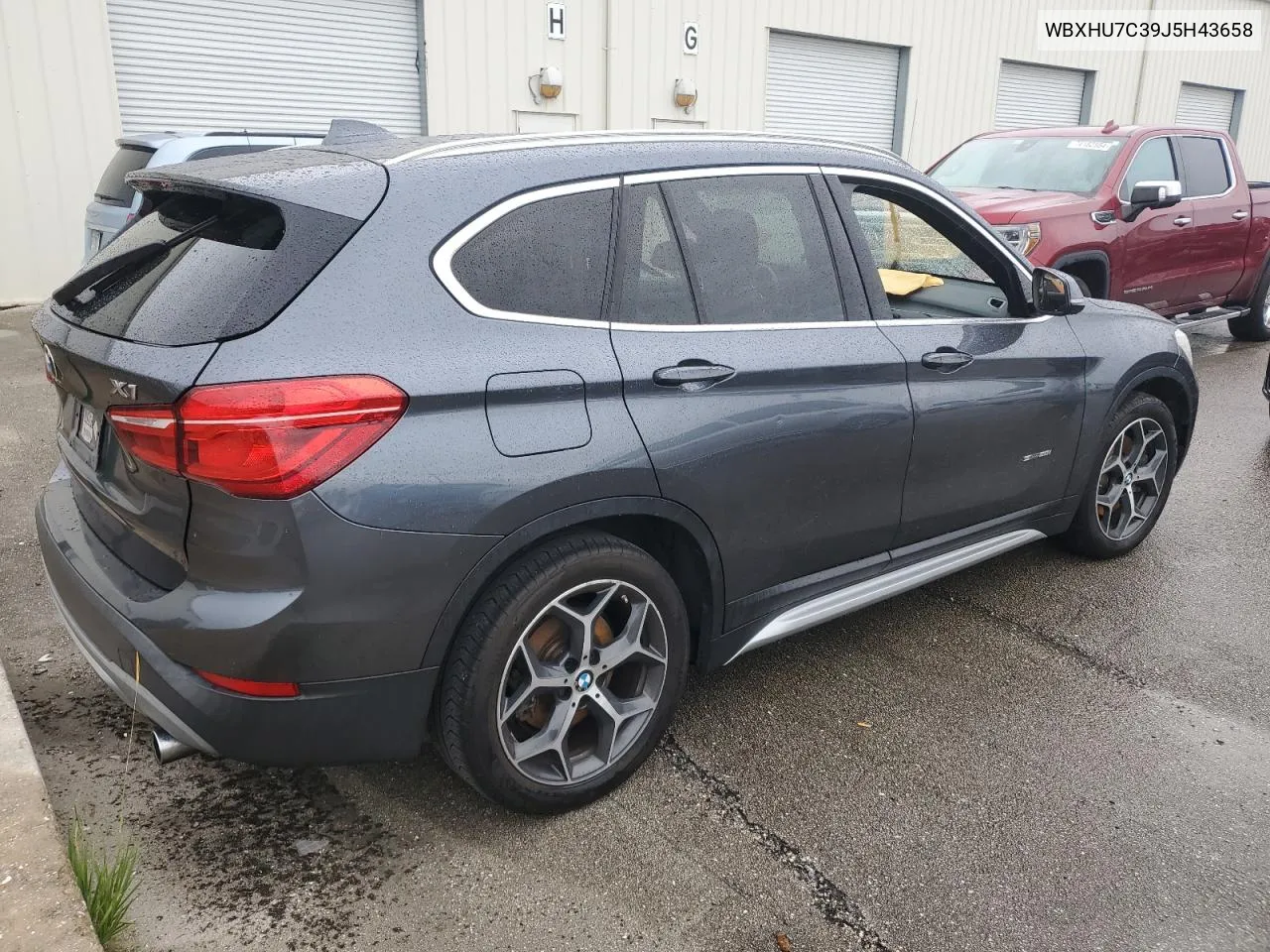 2018 BMW X1 Sdrive28I VIN: WBXHU7C39J5H43658 Lot: 74974024