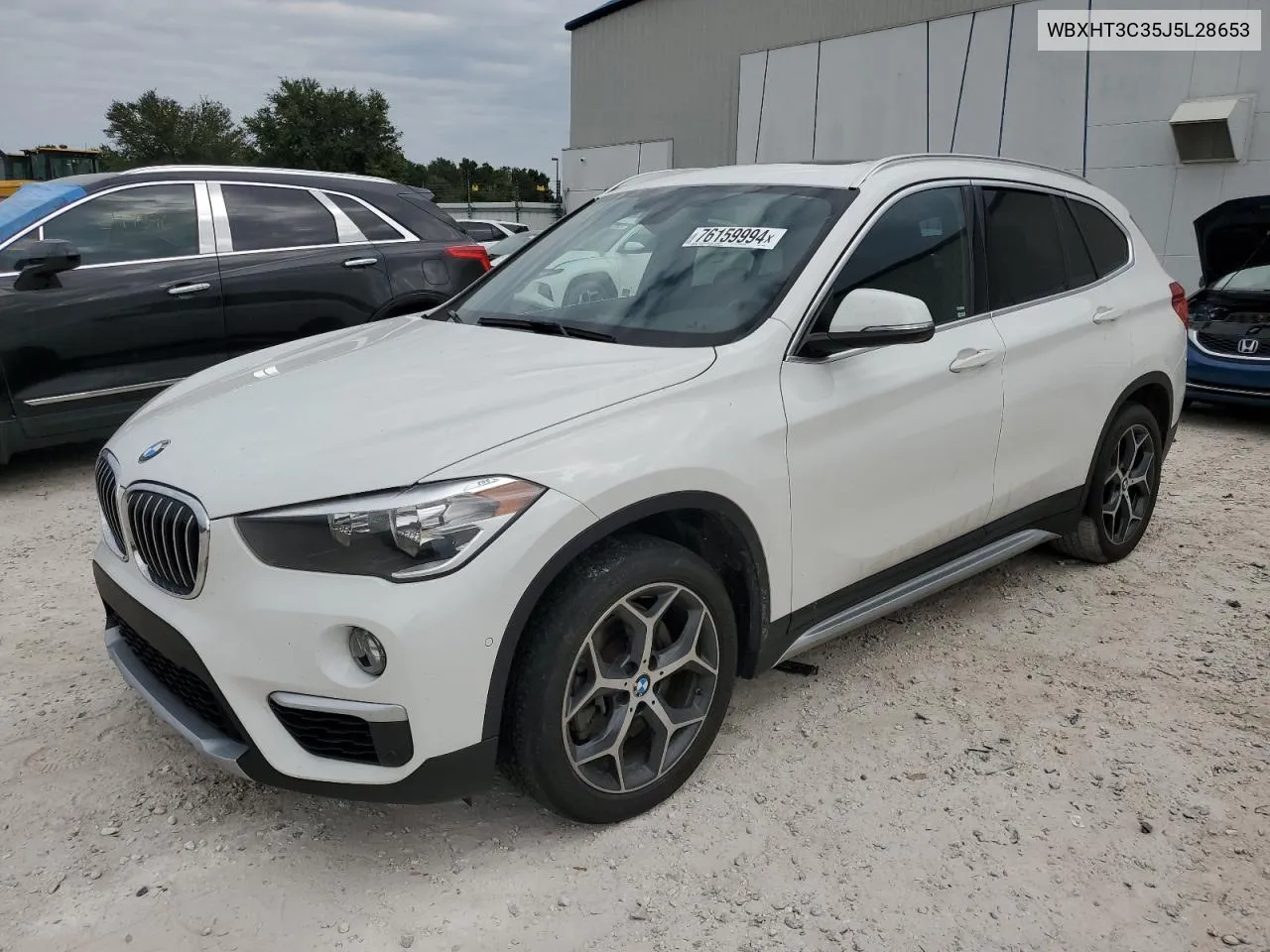 2018 BMW X1 xDrive28I VIN: WBXHT3C35J5L28653 Lot: 76159994