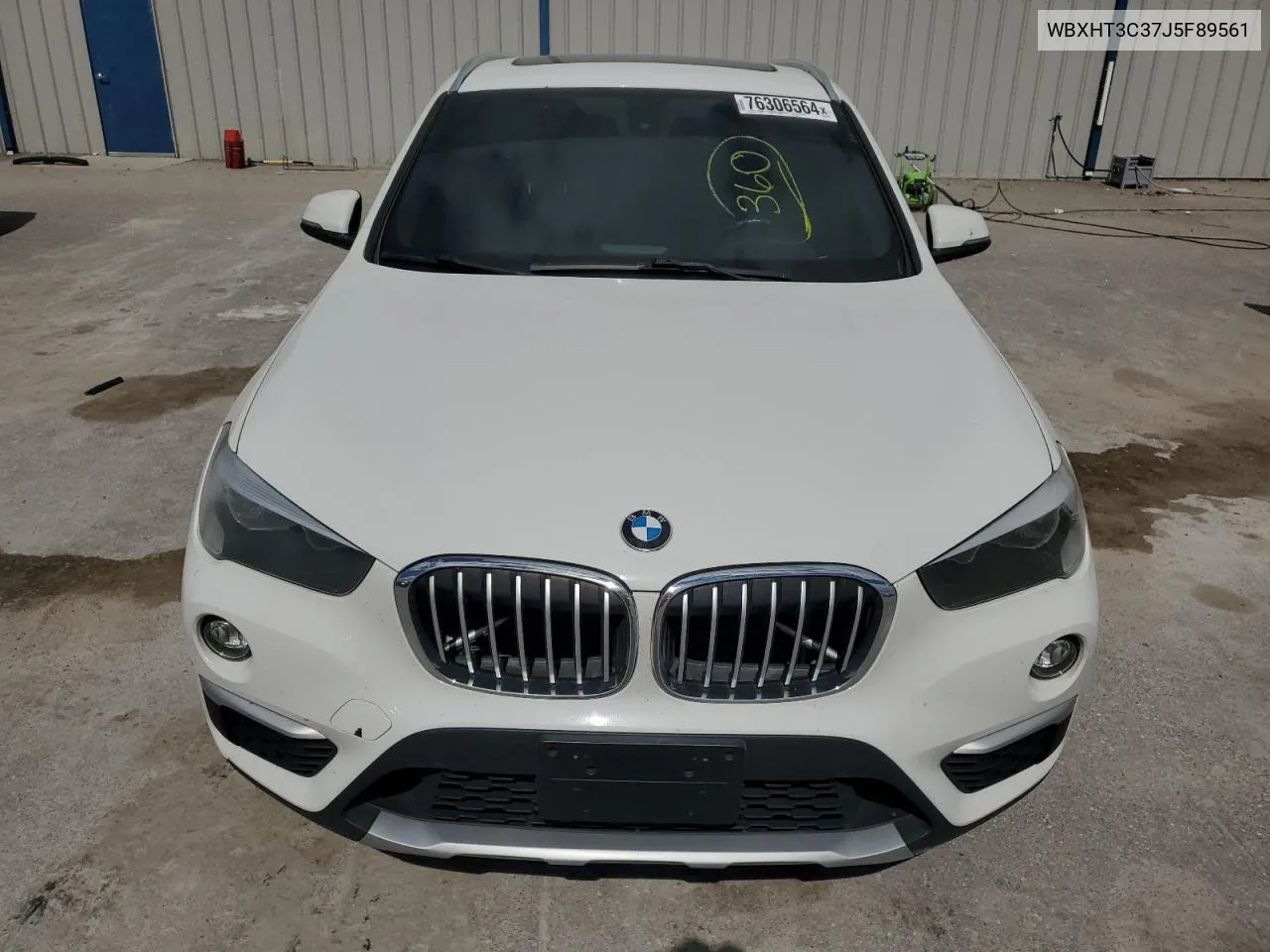 2018 BMW X1 xDrive28I VIN: WBXHT3C37J5F89561 Lot: 76306564