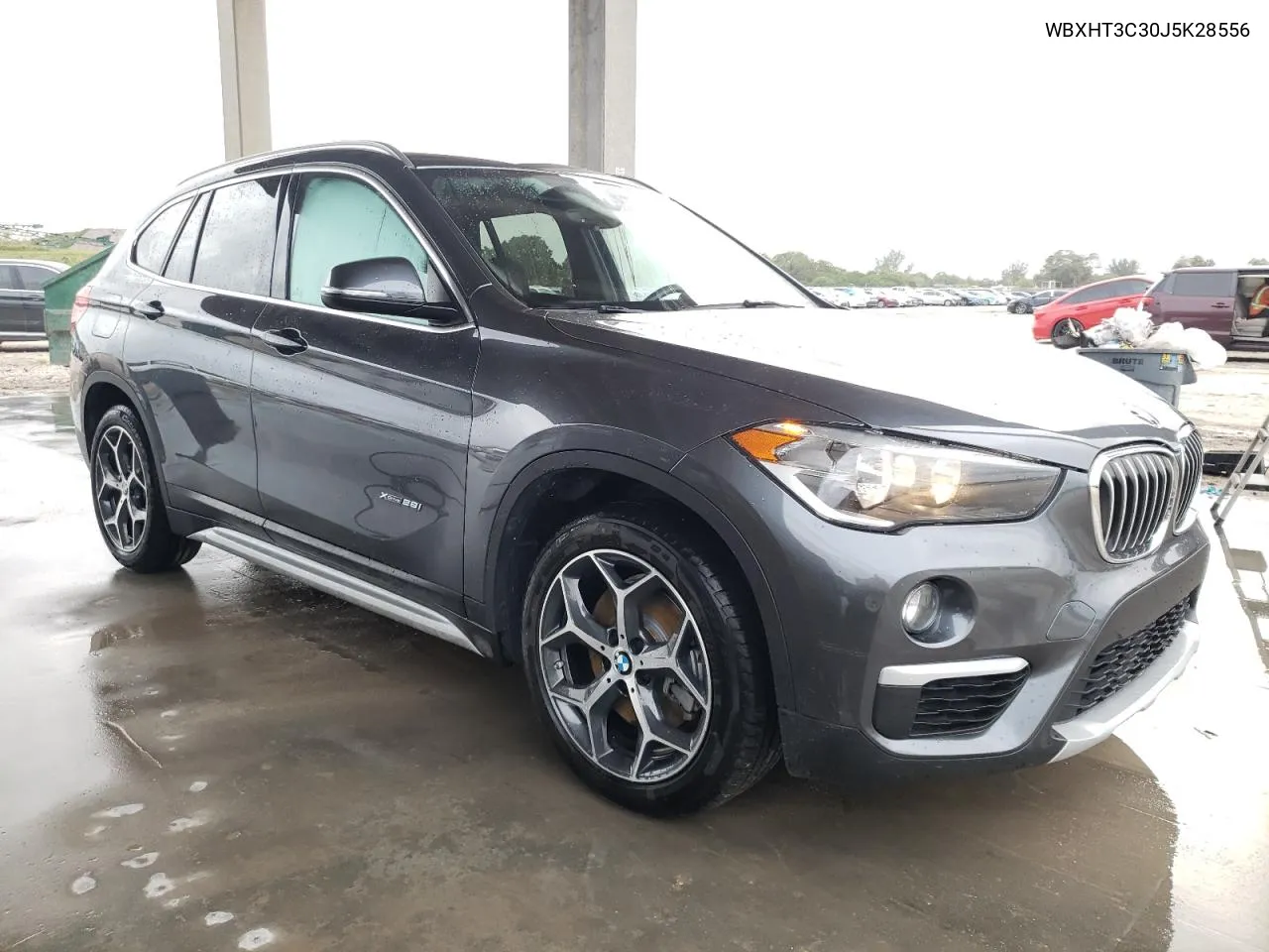 2018 BMW X1 xDrive28I VIN: WBXHT3C30J5K28556 Lot: 79731894