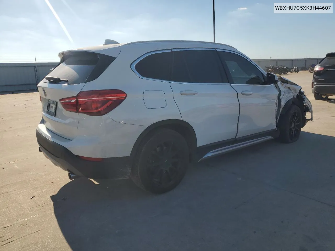 WBXHU7C5XK3H44607 2019 BMW X1 Sdrive28I