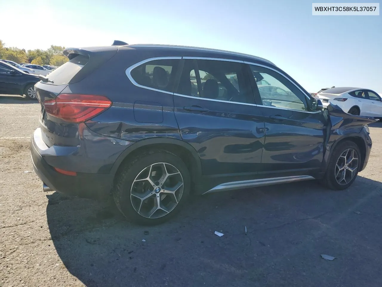 WBXHT3C58K5L37057 2019 BMW X1 xDrive28I