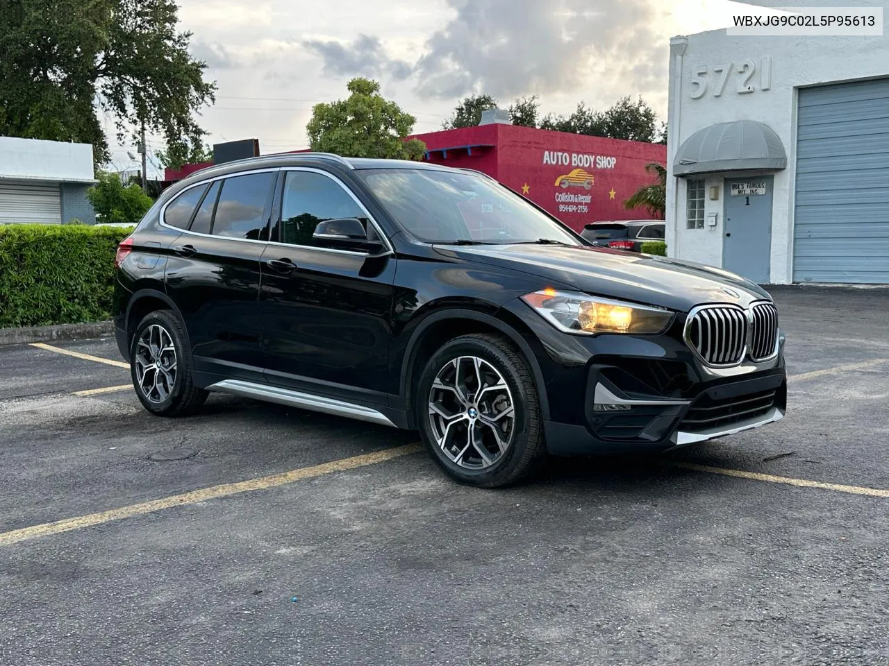 2020 BMW X1 xDrive28I VIN: WBXJG9C02L5P95613 Lot: 73493434