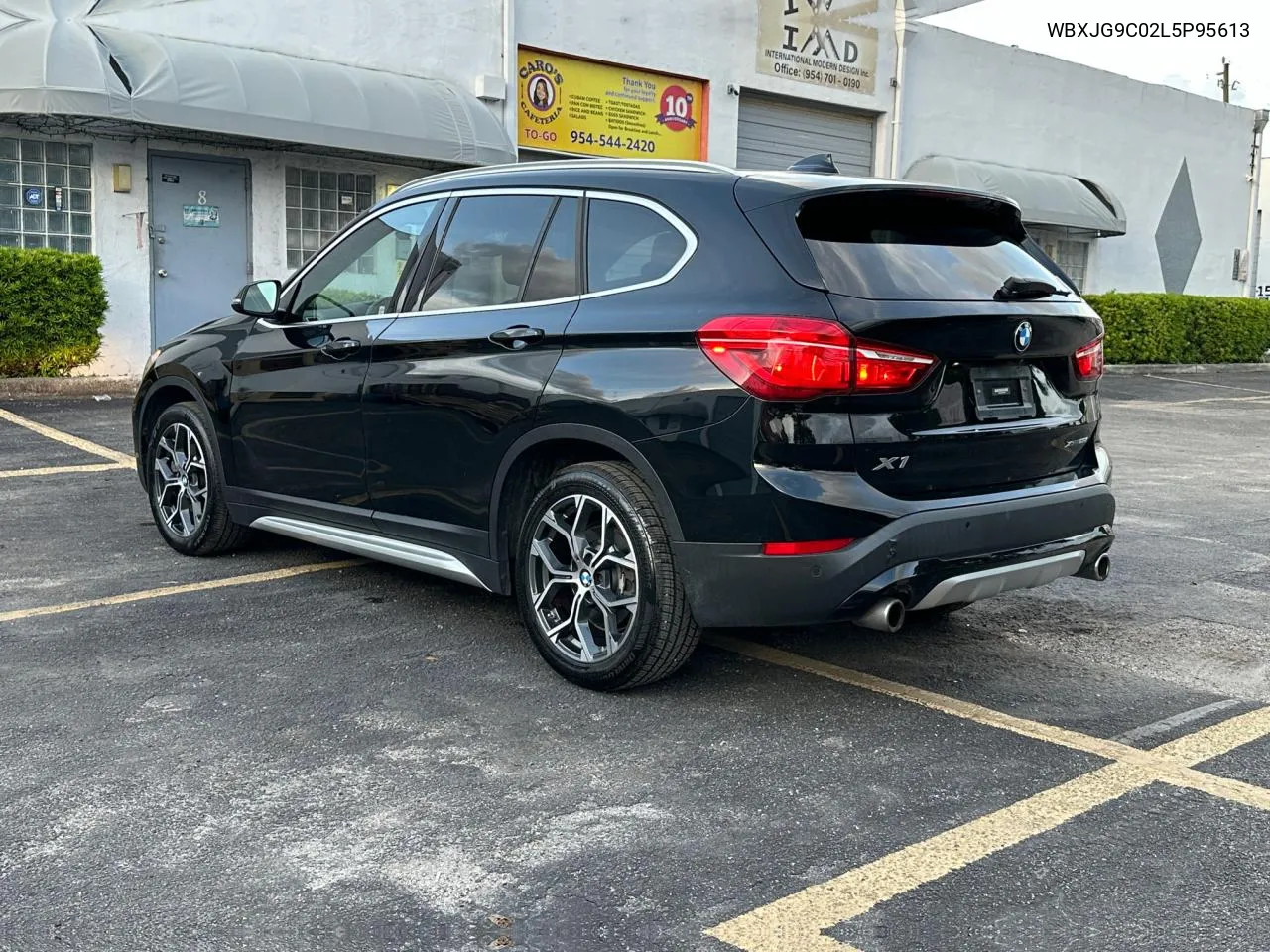 2020 BMW X1 xDrive28I VIN: WBXJG9C02L5P95613 Lot: 73493434