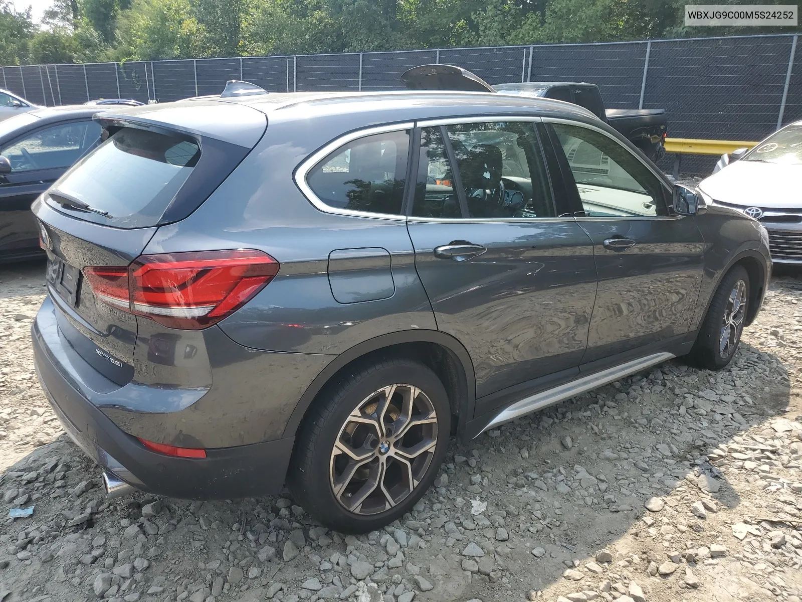 2021 BMW X1 xDrive28I VIN: WBXJG9C00M5S24252 Lot: 64931904