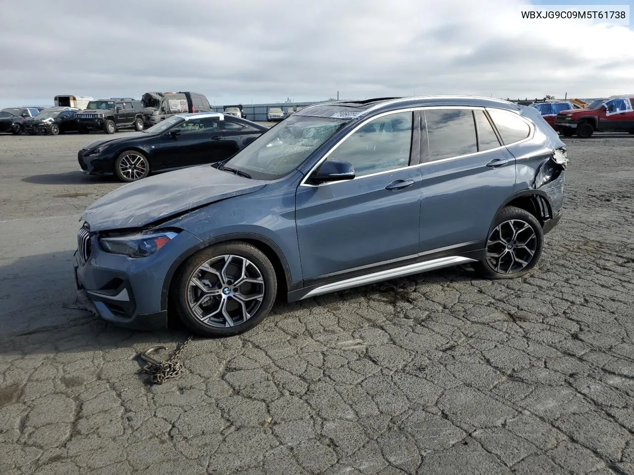 WBXJG9C09M5T61738 2021 BMW X1 xDrive28I