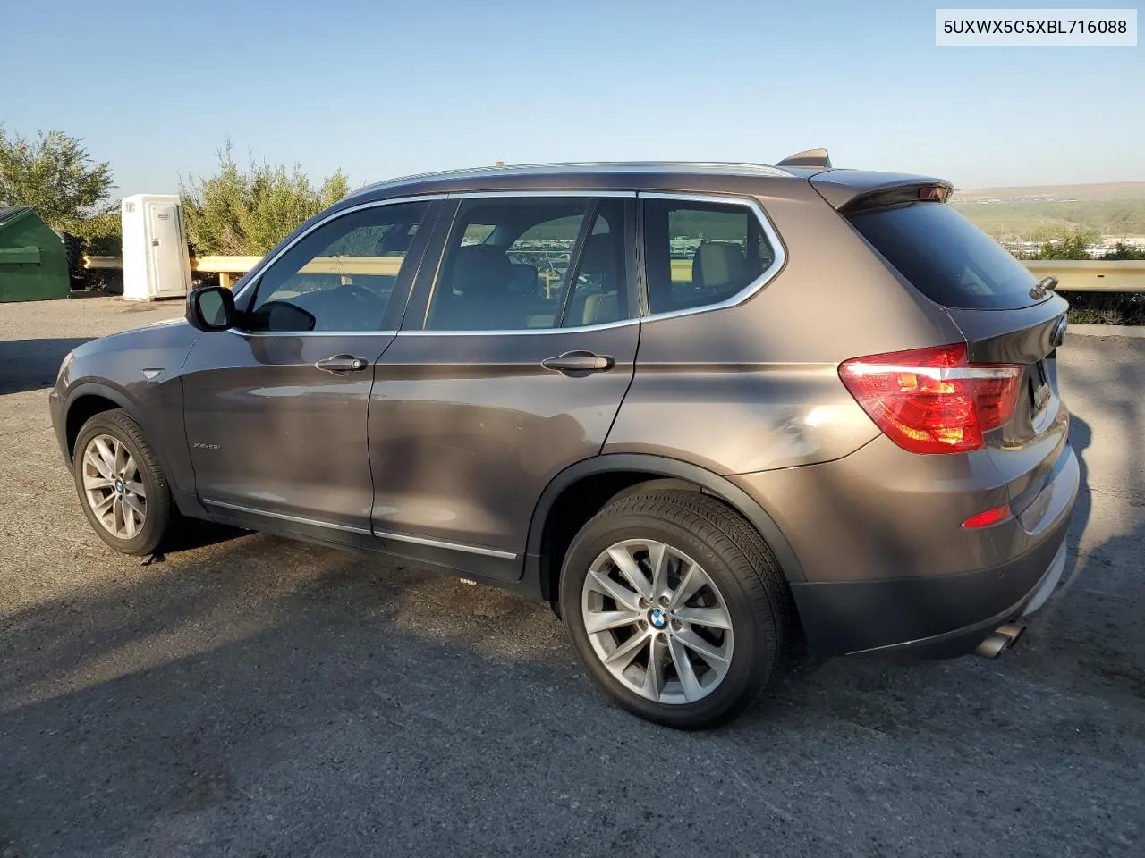 2011 BMW X3 xDrive28I VIN: 5UXWX5C5XBL716088 Lot: 68846084