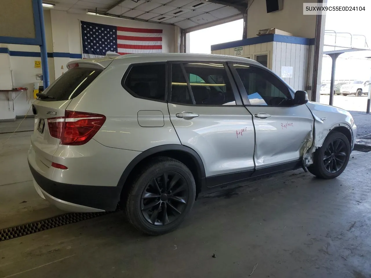 2014 BMW X3 xDrive28I VIN: 5UXWX9C55E0D24104 Lot: 76262174