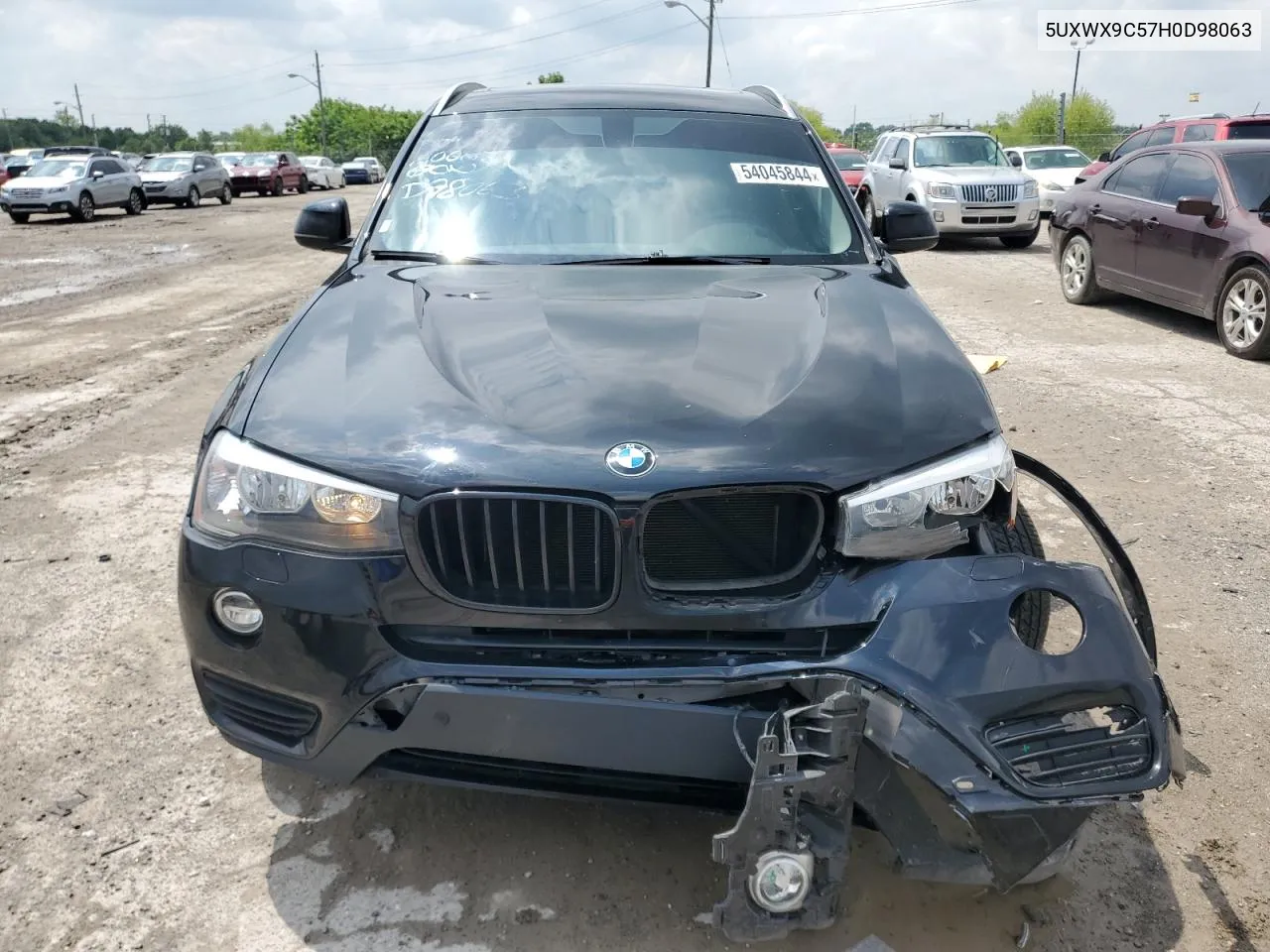 5UXWX9C57H0D98063 2017 BMW X3 xDrive28I