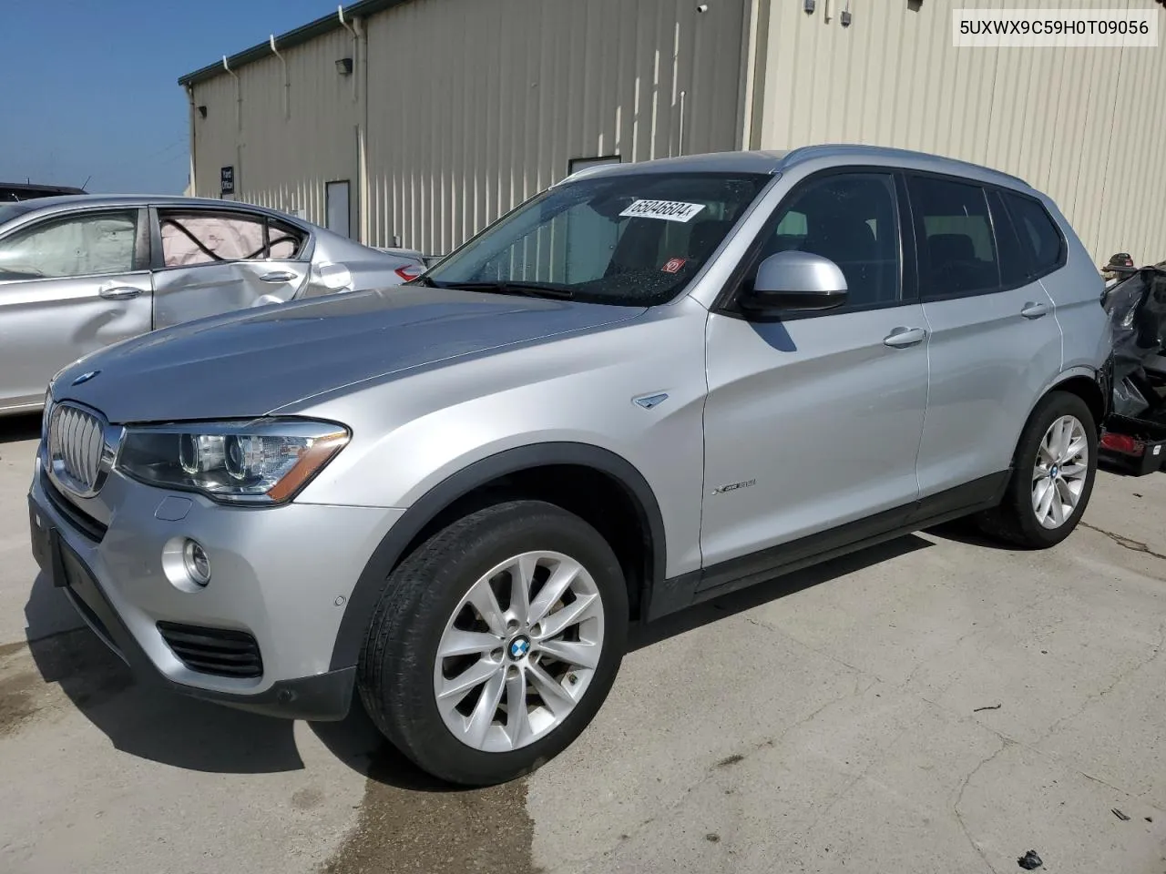 5UXWX9C59H0T09056 2017 BMW X3 xDrive28I