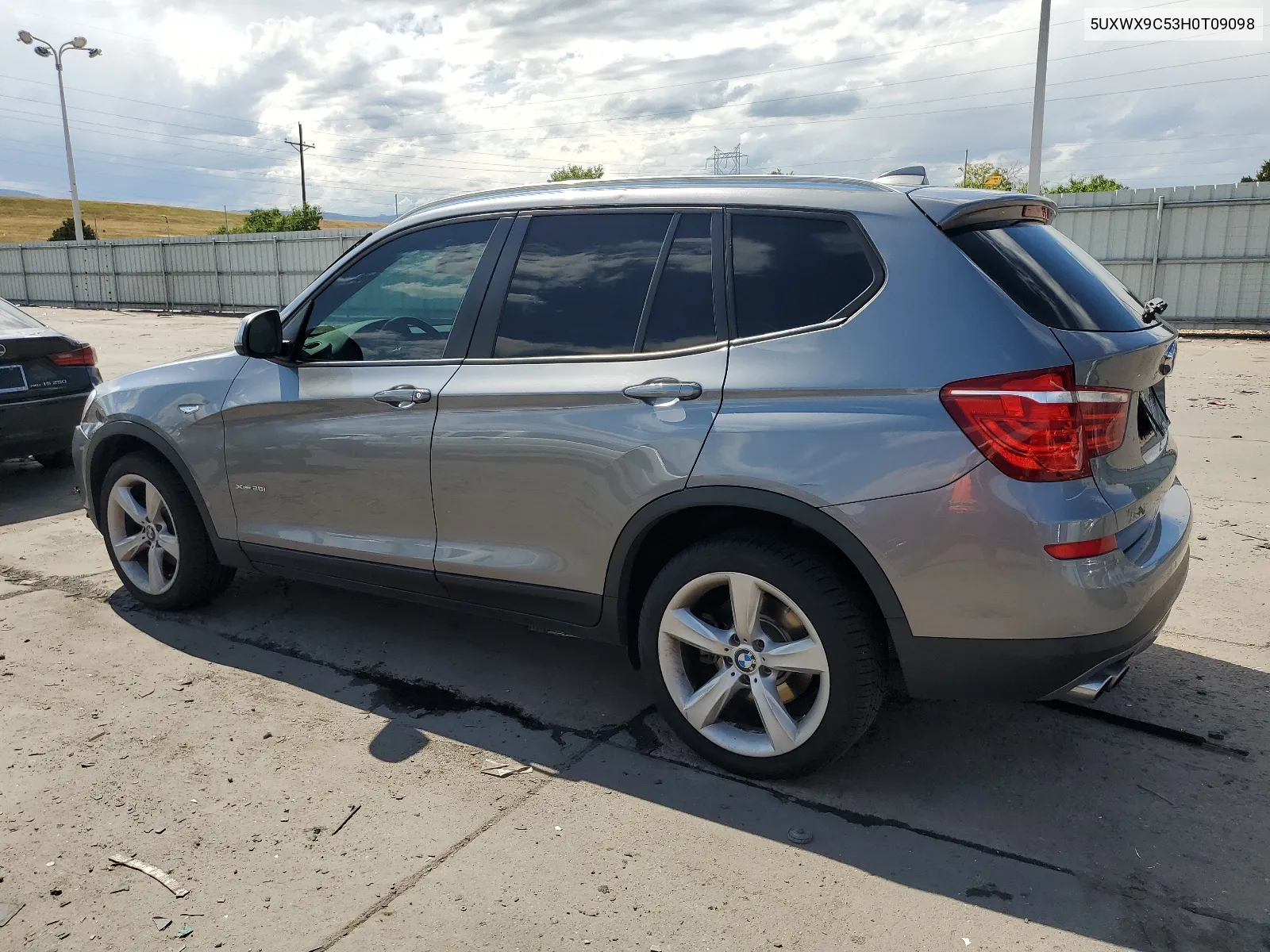 2017 BMW X3 xDrive28I VIN: 5UXWX9C53H0T09098 Lot: 68071134