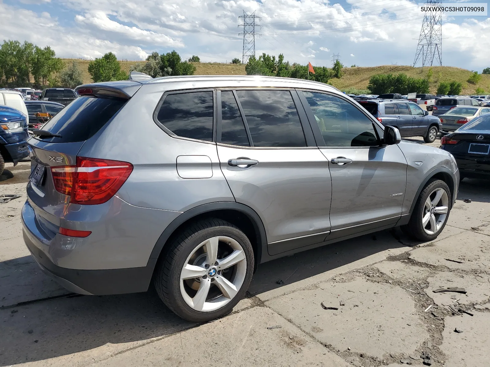 2017 BMW X3 xDrive28I VIN: 5UXWX9C53H0T09098 Lot: 68071134