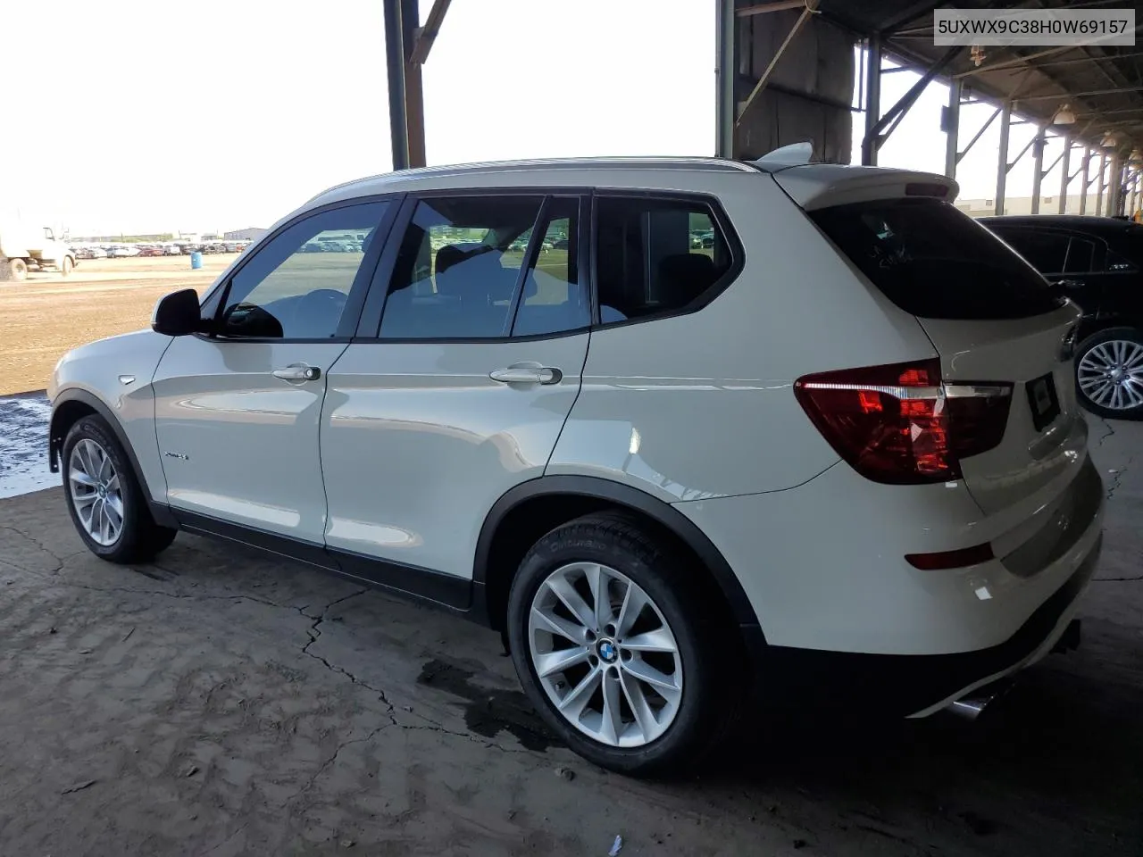 5UXWX9C38H0W69157 2017 BMW X3 xDrive28I