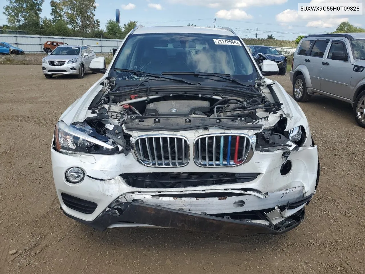 2017 BMW X3 xDrive28I VIN: 5UXWX9C55H0T09328 Lot: 71170664