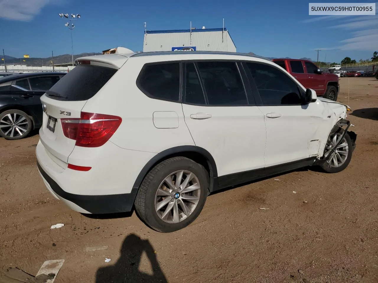 5UXWX9C59H0T00955 2017 BMW X3 xDrive28I