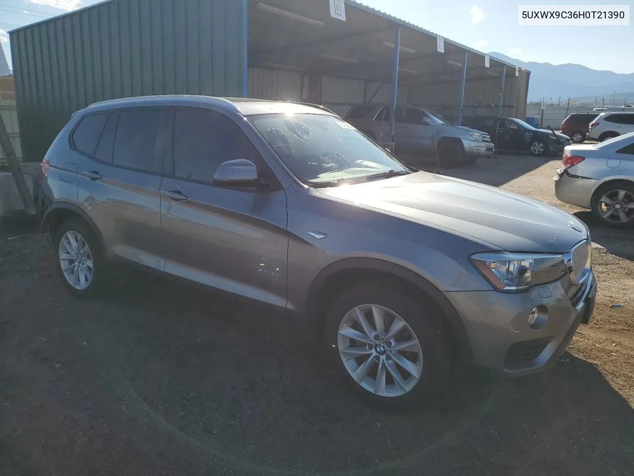 5UXWX9C36H0T21390 2017 BMW X3 xDrive28I