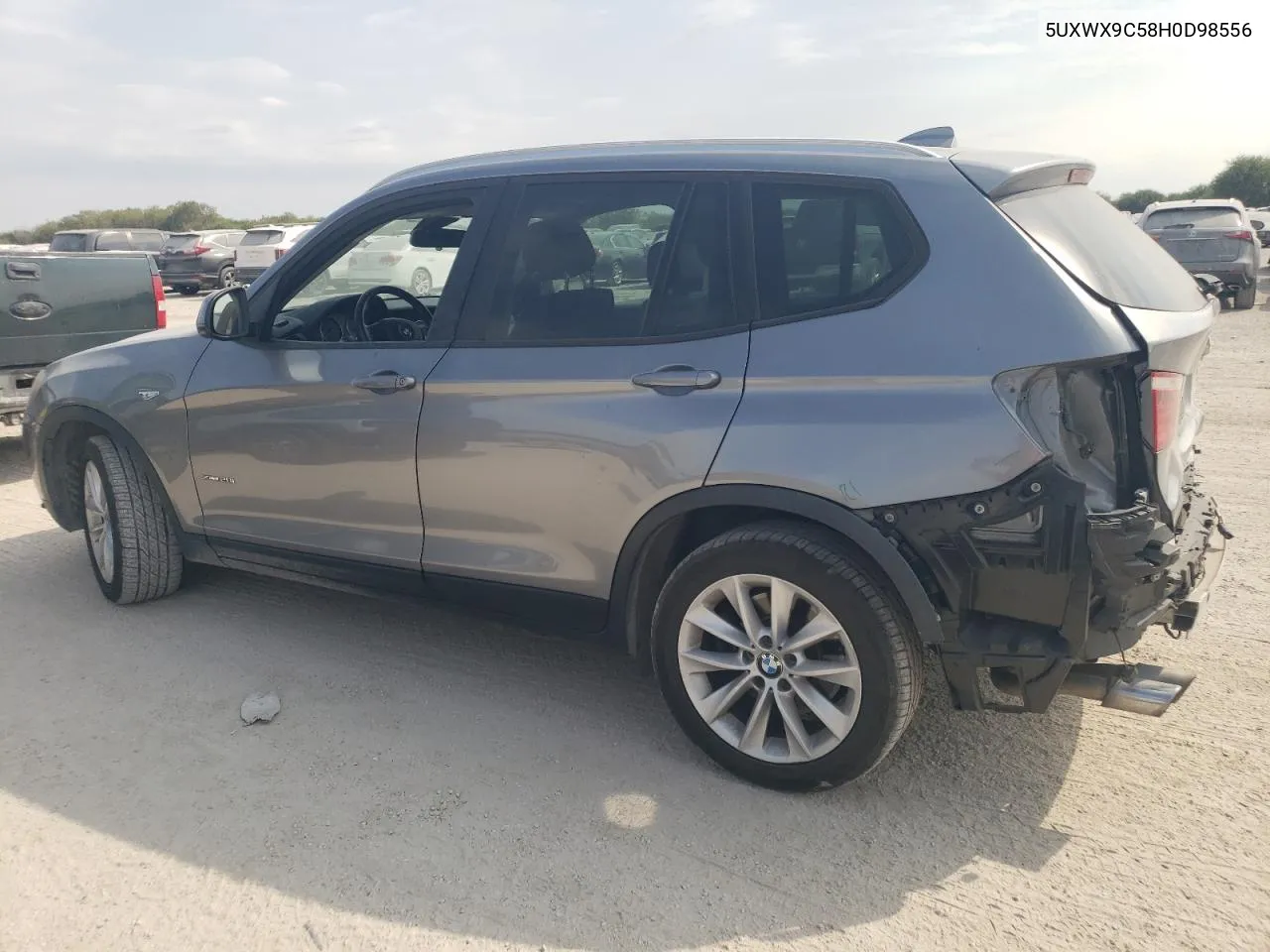 5UXWX9C58H0D98556 2017 BMW X3 xDrive28I